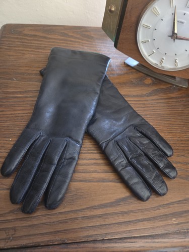 Black leather vintage - black,