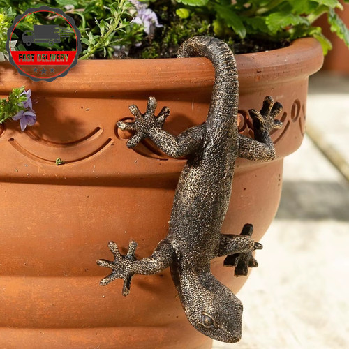 Lizard flower pot - flower,