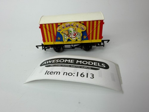 Hornby r9094 circus - oo, van