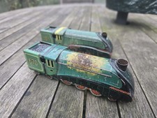 tinplate clockwork train