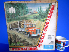 ERTL 1/25 Model Kit 8014