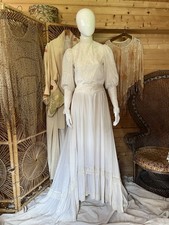 Vintage white cream high-neck wedding dress 70’s Lace Victorian prairie Antique