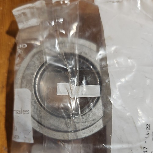 Psa genuine rear hub nut - genuine,