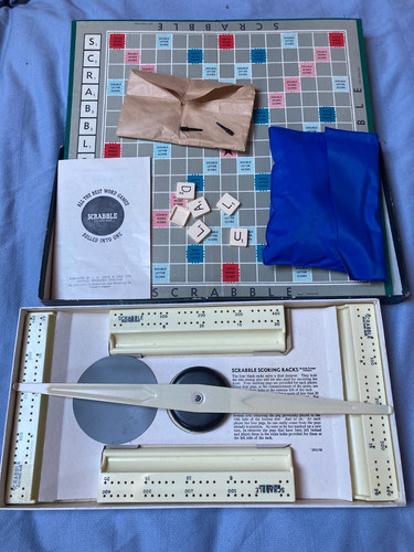 Scrabble deluxe edition - scrabble,