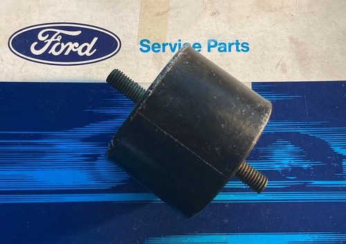 Rubber engine mount insulator - mount,
