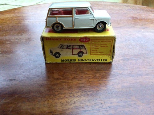 Dinky toys car - toys, morris