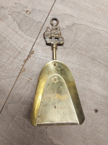 Vintage small brass - small, fireside