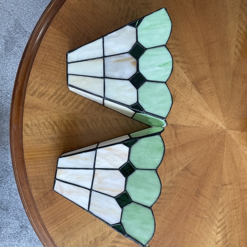 Pair tiffany style design - pair, of