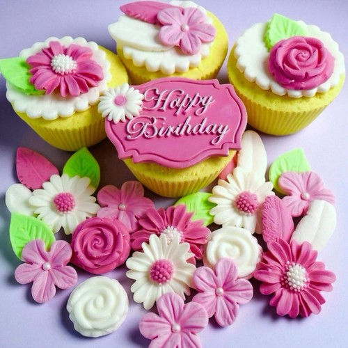 Edible fondant birthday - 33,