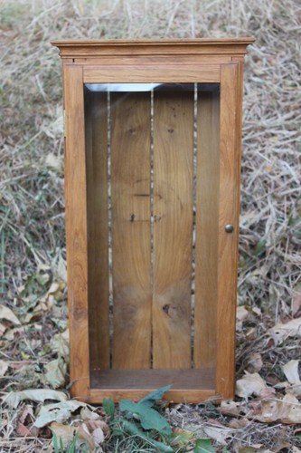 Small oak display - small, case
