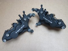 Suzuki Bandit 1200 2004 27,804 miles front brake calipers pair Tokico (15013)
