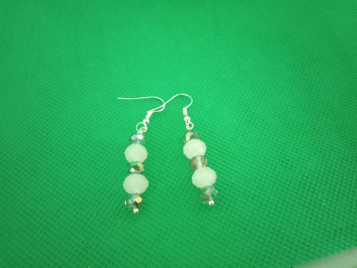 White faceted jade flat - jade,