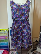 NW3 By Hobbs Daisy Floral