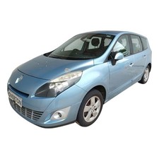 RENAULT SCENIC FUEL FLAP