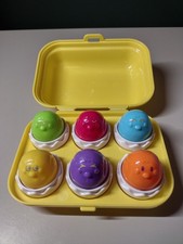 Tomy Hide and Squeak Eggs