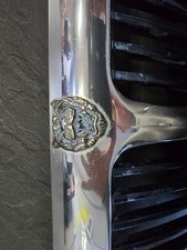 Jaguar Front Grill 31" x 8 1/4