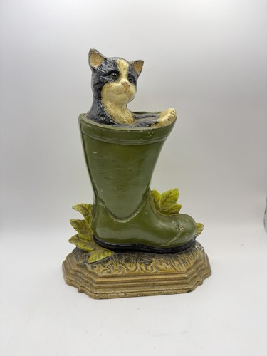 Vintage cast iron - cast, cat