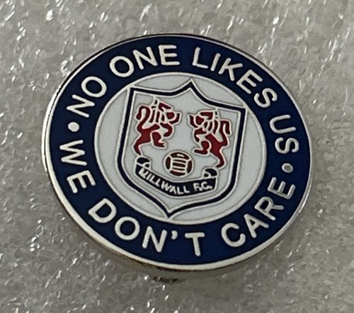 Millwall supporter enamel - supporter,