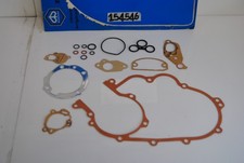 Engine gasket kit engine