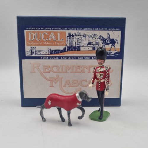 Ducal models hand painted - ducal,