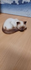 Early Winstanley Sleeping Siamese cat, signed by Mike Hinton. rare matt finish