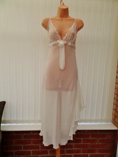 Vtg maval ultra sheer - ultra,