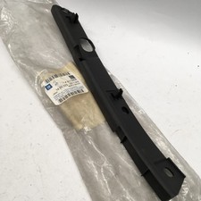 GENUINE Vauxhall / Opel Omega