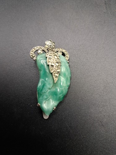 Art deco carved - green, leaf