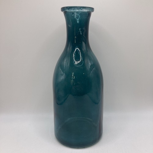 Vintage retro look glass - look, milk