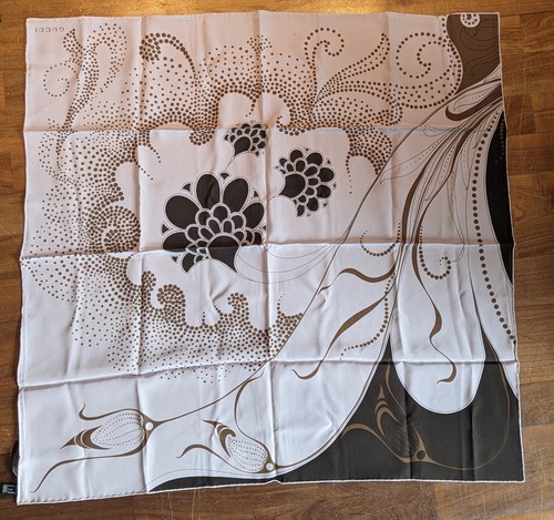 Gucci silk scarf - gucci,