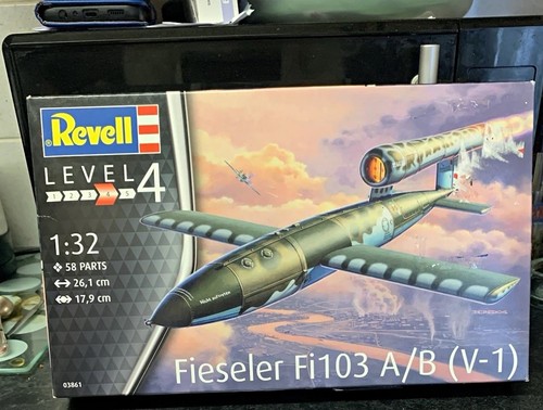 Revell fieseler fi103 - 1:32,