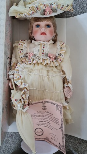 Ruth leonardo porcelain - ruth,