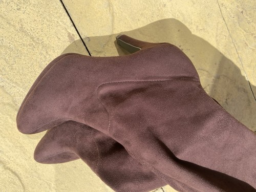 Lovely women brown boots - lovely,