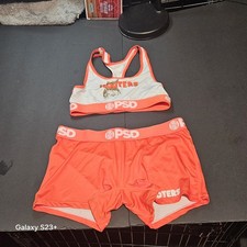 hooters short set outfit size
