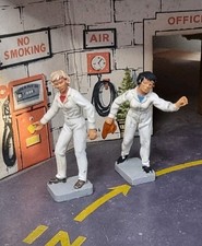  Britains lady garage