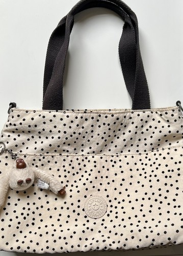 Kipling medium cream off - cream,