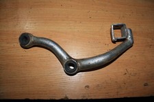 YAMAHA XS850SG LEFT FOOT PEG REST BRACKET 2G2