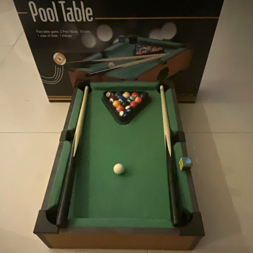 Mini table top novelty pool - table,