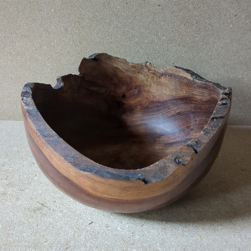 Live edge wooden - wooden, 8"