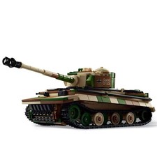 706pcs Tiger Tank Brick Model