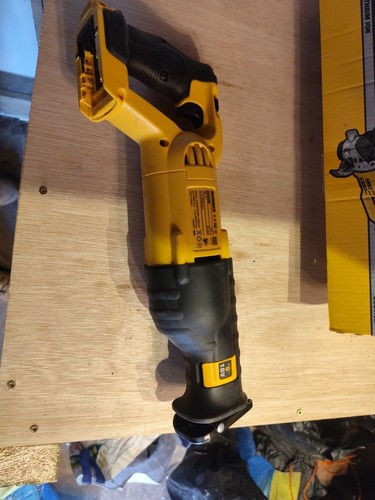 Dewalt dcs380n 18v - dcs380n,