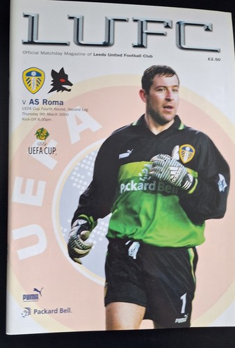 Leeds utd football programmes - utd,