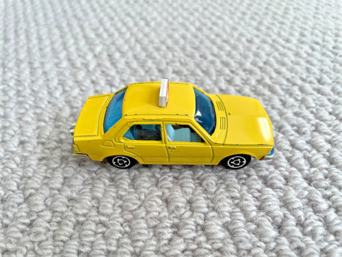 Majorette 266 renault taxi - ,