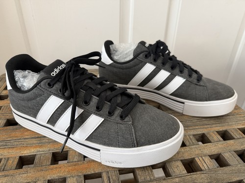 Adidas gray white 0 - 4.0, skate