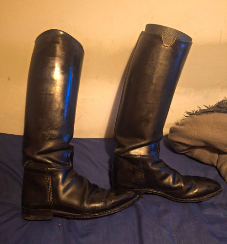 Black leather knee high - black,