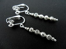 A PAIR OF LOVELY TIBETAN