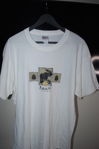 Banff canada vintage tee size - banff,