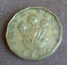 British 3 Pence Coin - King