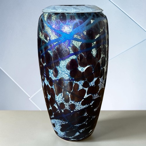 Nice early iridescent glass - early,