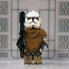 Republic Clone Trooper - Muddy with Wet Brown Poncho - Clone Army Customs